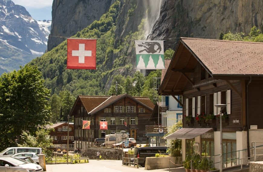 Photo "Salaries in Switzerland: Who really earns the most?"