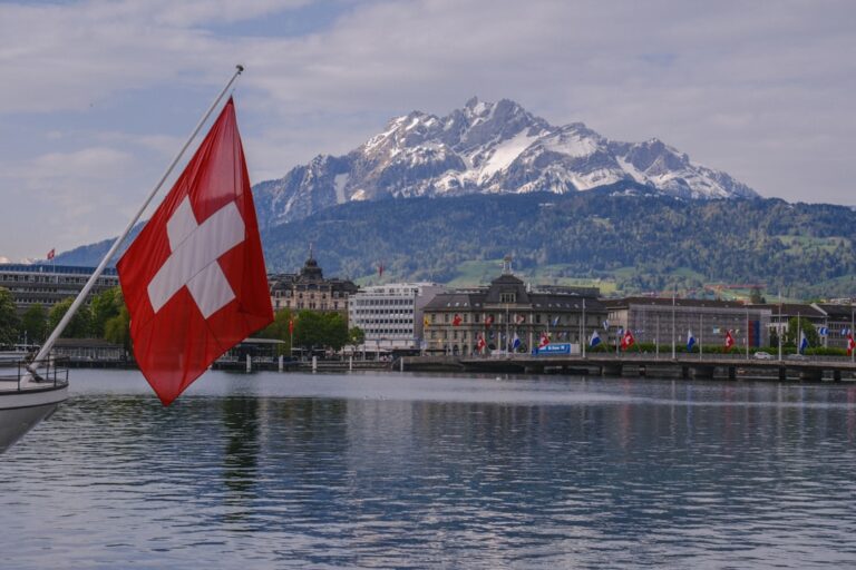 Photo Swiss flag